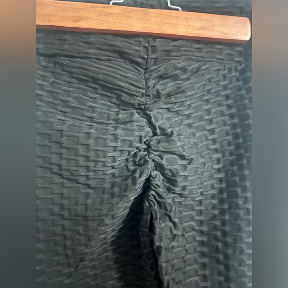 Black Leggings - Picture 4 of 8